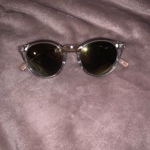 Isaac mizrahi sun glasses